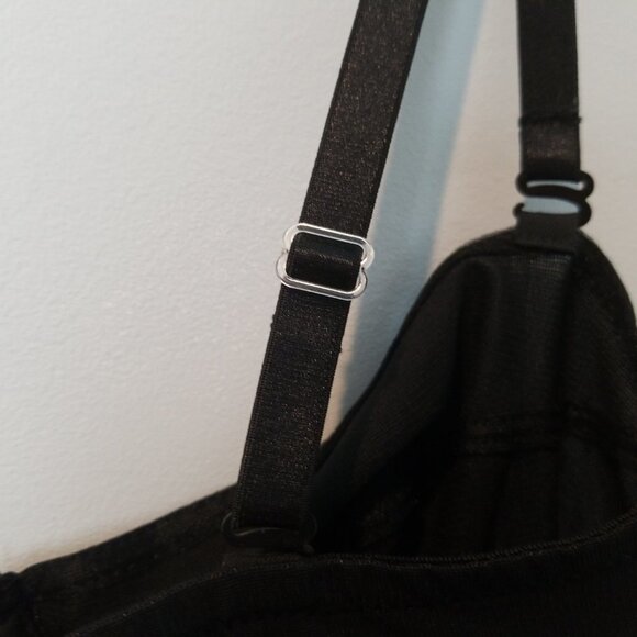 Nip Tuck & Boost Shaper 34C black - Picture 4 of 7